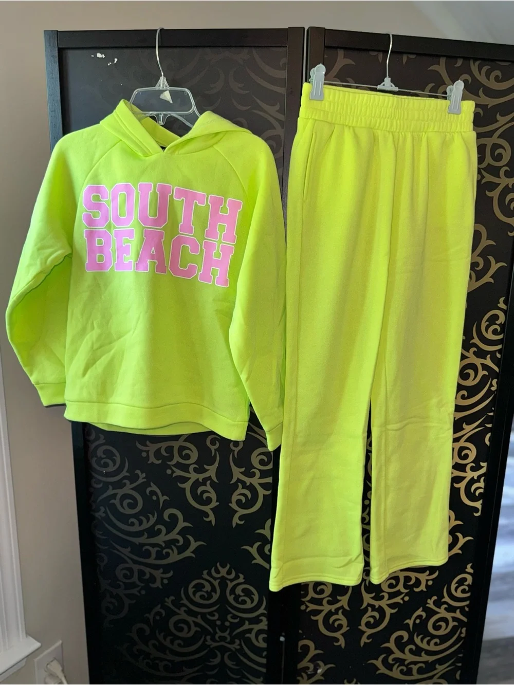 Fashion Nova Kids Neon Yellow-Green 'South Beach' Hoodie & Pants Set